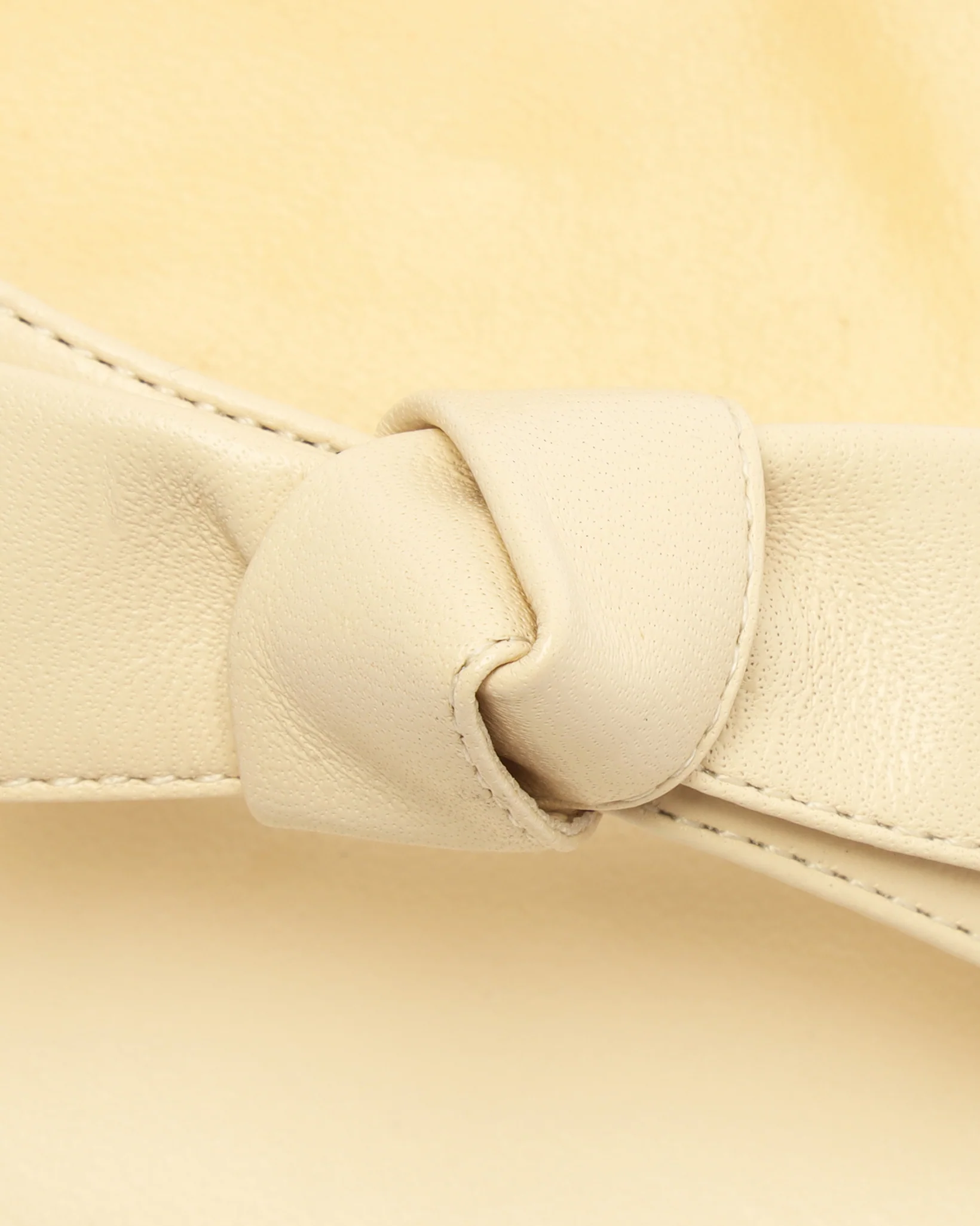 Clarita 30 Eggshell - Image 5