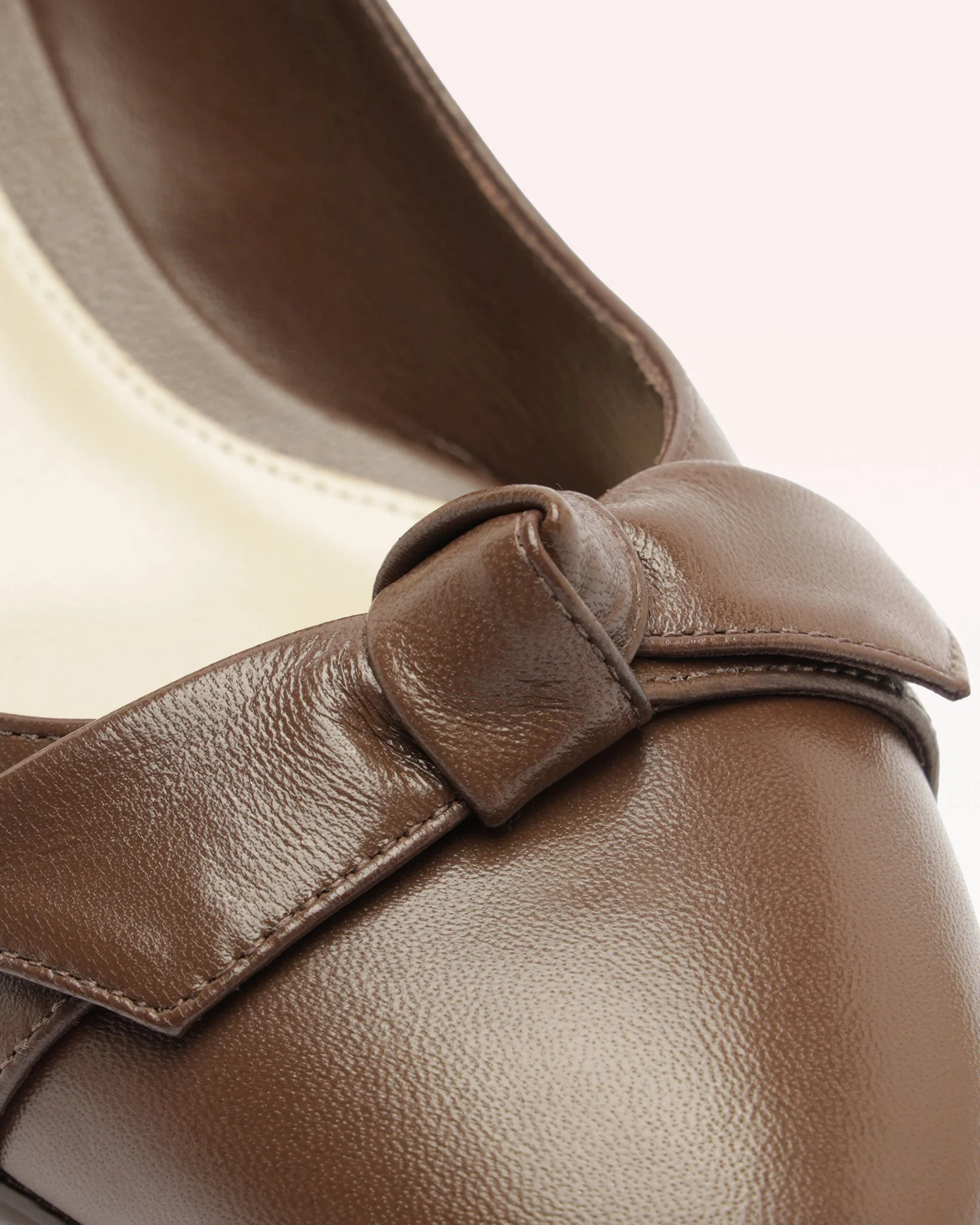 Clarita Almond Pump 45 Mousse - Image 5